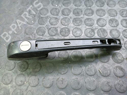 Used Front left exterior door handle VW POLO Coupe (86C, 80) [1981-1994]  28721794