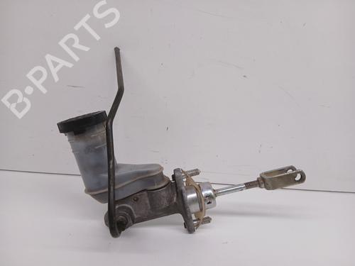 Used Clutch slave cylinder Clutch slave cylinder ISUZU D-MAX I (TFR, TFS) 2.5 DiTD 4x4 (TFS86_) (136 hp) 32781478 32781478