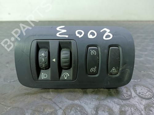 Used Switch RENAULT MEGANE II (BM0/1_, CM0/1_) 1.5 dCi (BM02, BM13, BM2A, CM02, CM13) (101 hp) 32036868