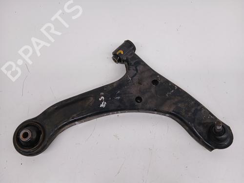 Højre fortil bærearm SUZUKI GRAND VITARA II (JT, TE, TD) 1.9 DDiS All-wheel Drive (JT419, TD44, JB419WD, JB419XD,... (129 hp) 27276892