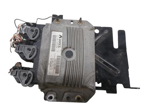 Used Engine control unit (ECU) Engine control unit (ECU) RENAULT MEGANE II Coupé-Cabriolet (EM0/1_) [2003-2010] 36754440 36754440