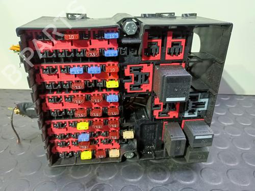 Fuse box FORD TRANSIT CONNECT (P65_, P70_, P80_) 1.8 TDCi | BP20833592E1 