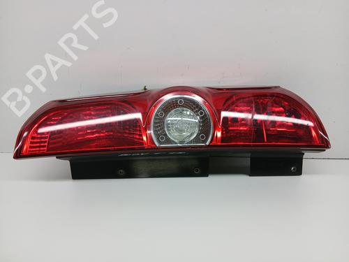 Used Right taillight Right taillight FIAT DOBLO Platform/Chassis (263_) 1.3 D Multijet (90 hp) 33239354 33239354