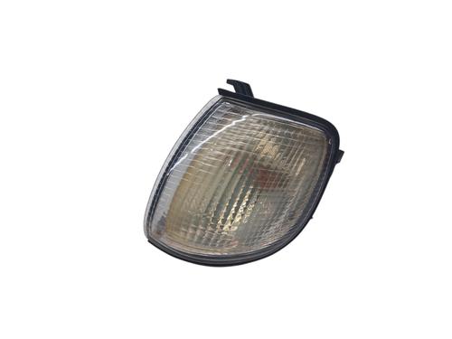 Used Left front indicator MITSUBISHI GALLOPER (JK-01) 2.5 TD intercooler (99 hp) 31988300