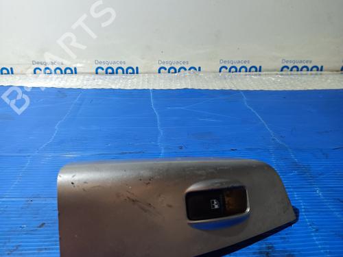 Used Right rear window switch KIA SPORTAGE II (JE_, KM_) 2.0 CRDi 4WD (140 hp) 20817261