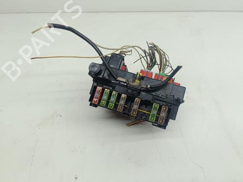 Fuse box PEUGEOT 307 (3A/C) 2.0 HDi 110 | BP22959486E1 