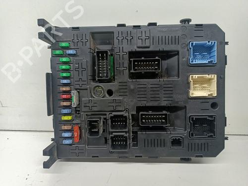 Used Fuse box PEUGEOT 308 SW I (4E_, 4H_) 1.6 HDi (109 hp) 20842859