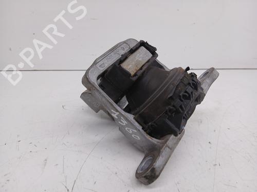 Used Engine mount NISSAN QASHQAI II SUV (J11, J11_) 1.6 dCi (130 hp) 26518066