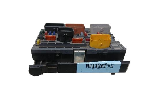 Used Fuse box Fuse box 37995768 37995768