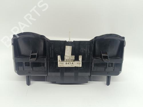 Instrument cluster SEAT LEON (1P1)  | BP21285835C47 