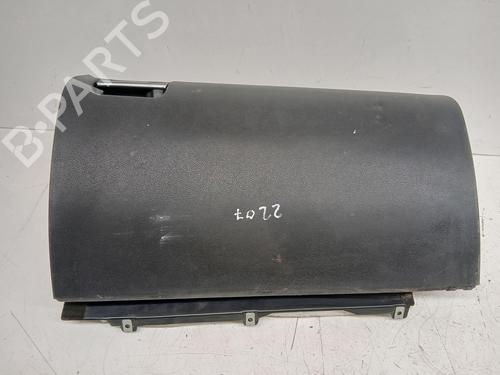Used Glove box Glove box MERCEDES-BENZ M-CLASS (W164) ML 320 CDI 4-matic (164.122) (224 hp) 33039750 33039750