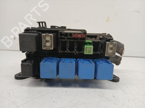 Used Fuse box NISSAN PATROL III/1 Station Wagon (W160) [1979-1989]  26565422