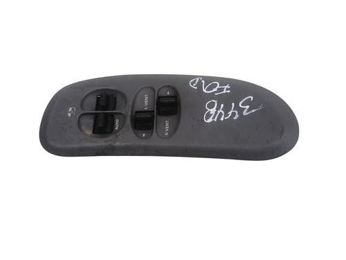 Used Left front window switch Left front window switch CHRYSLER VOYAGER IV (RG, RS) 2.5 CRD (141 hp) 33955189 33955189