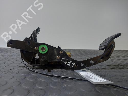 Pedal RENAULT CLIO II (BB_, CB_) [1998-2016]  32374847