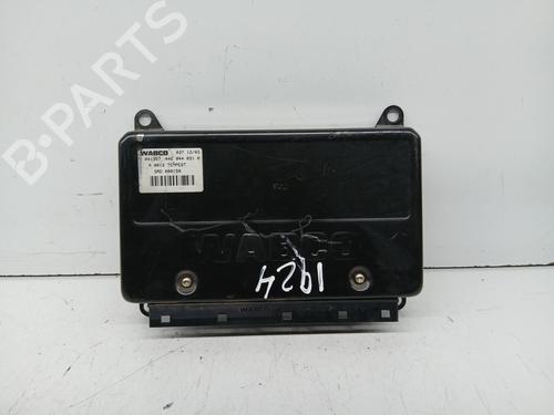Module électronique LAND ROVER DISCOVERY II (L318) 2.5 Td5 4x4 (139 hp) 27311472