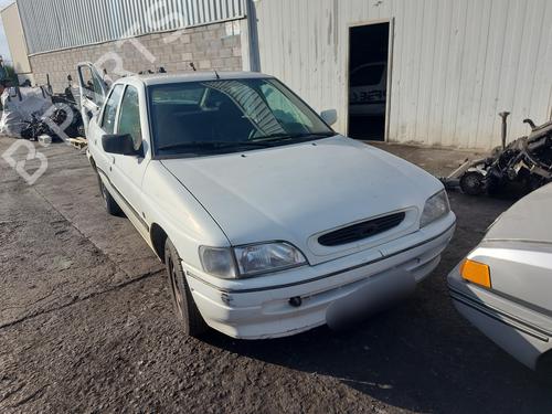Brugte FORD ESCORT IV (GAF, AWF, ABFT) 1.8 D 4659649