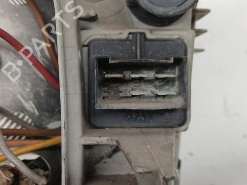 Right headlight MERCEDES-BENZ VITO Van (W638) 110 D 2.3 (638.074, 638.078) | BP24437394C29 