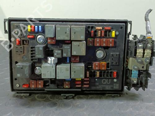 Used Fuse box OPEL ASTRA J (P10) [2009-2016]  20836826