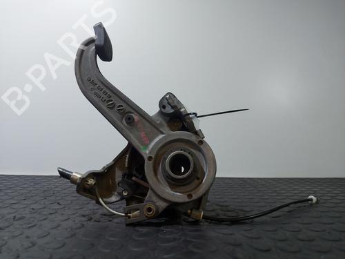 Used Break pedal MERCEDES-BENZ E-CLASS (W210) E 230 (210.037) (150 hp) 32491575