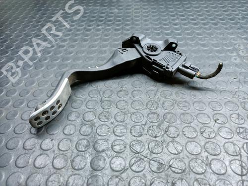 pedal-peugeot-207-wa_-wc_-2006-2007-2008-2009-2010-2011-2012-2013-2014-2015-32046590 main image