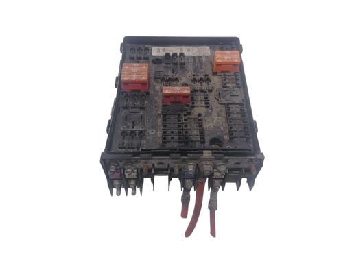 Used Fuse box Fuse box VW GOLF V (1K1) [2003-2010] 33607570 33607570