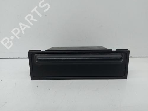 Used Glove box NISSAN PATROL GR IV (Y60, GR) 2.8 TD (Y60A) (116 hp) 32672472