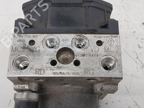 ABS pump RENAULT SCÉNIC I MPV (JA0/1_, FA0_) | BP28797320M43