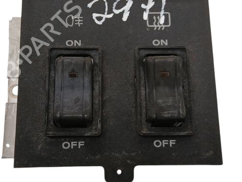 Used Switch Switch JEEP CHEROKEE (XJ) 4.0 i (185 hp) 32729470 32729470