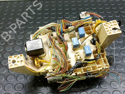 Used Fuse box SUZUKI SWIFT III (MZ, EZ) [2005-2025]  20833522