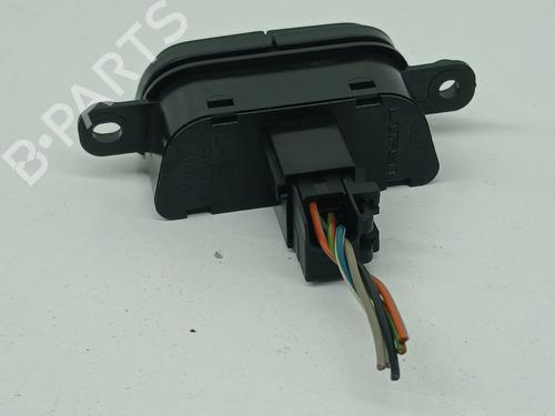 Warning switch ALFA ROMEO MITO (955_) 1.3 MultiJet (955AXH1B, 955AXT1A) | BP39752753I22 - Image 2