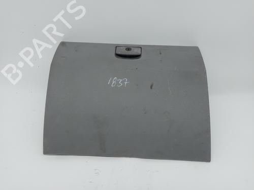 Used Glove box KIA SORENTO I (JC) 2.5 CRDi 4WD (140 hp) 21288076