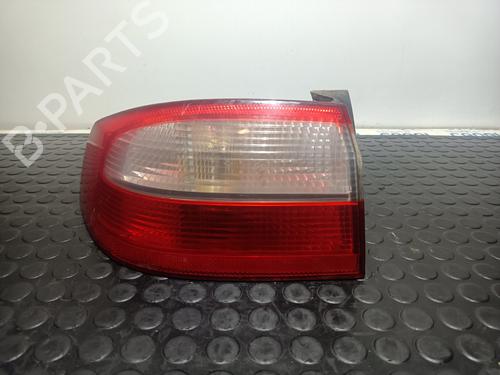 Used Right taillight RENAULT LAGUNA II (BG0/1_) 1.6 16V (BG0A, BG0L) (107 hp) 20823849