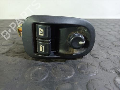 Used Mirror switch PEUGEOT 206 Hatchback (2A/C) 1.9 D (69 hp) 32360901