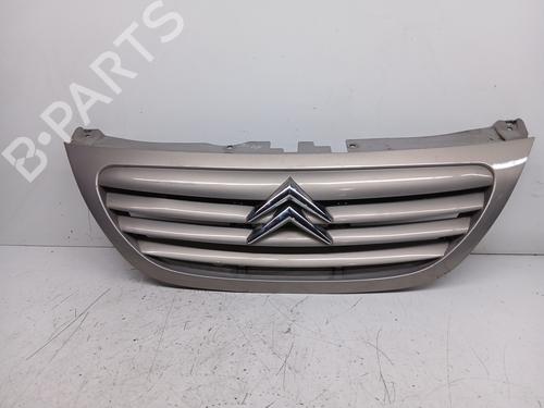 Used Grille CITROËN C3 I (FC_, FN_) 1.4 HDi (68 hp) 29138130