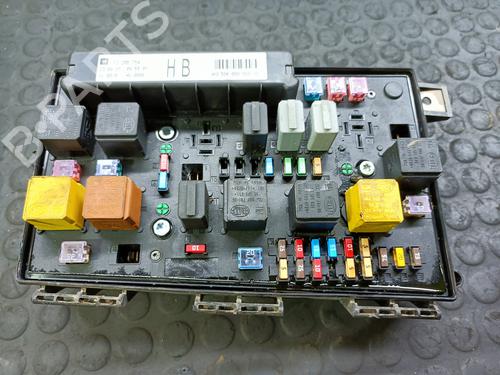 Used Fuse box OPEL ASTRA H (A04) 1.8 (L48) (125 hp) 20832666