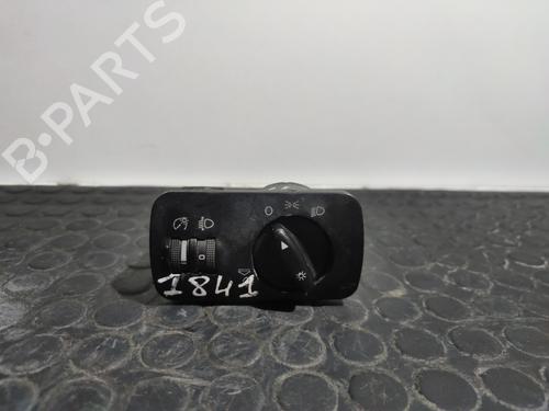 Used Headlight switch SEAT LEON (1M1) [1999-2006]  20815795