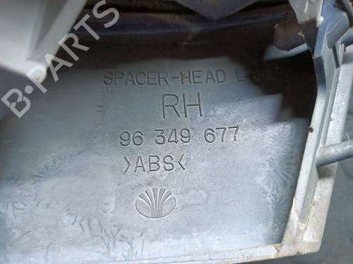 Right headlight CHEVROLET REZZO MPV (U100) 2.0 | BP20835207C29 