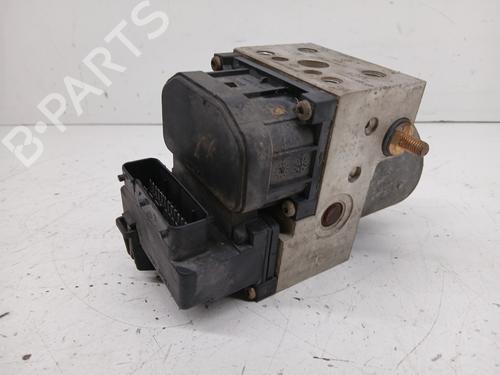 Used ABS pump RENAULT MEGANE I Classic (LA0/1_) [1996-2008]  28683294