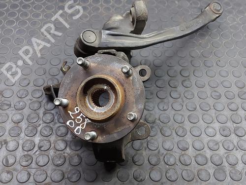 Used Right front steering knuckle NISSAN PRIMERA (P12) 2.2 Di (126 hp) 20828506