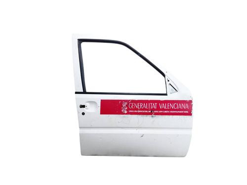 Used Right front door Right front door NISSAN TERRANO II (R20) 2.7 TDi 4WD (125 hp) 40282001 40282001