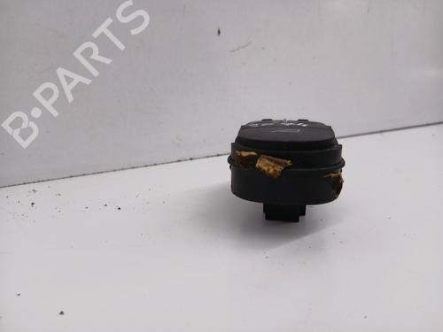 Left front window switch FORD MONDEO I Saloon (GBP) 1.8 i 16V | BP31149775I27 