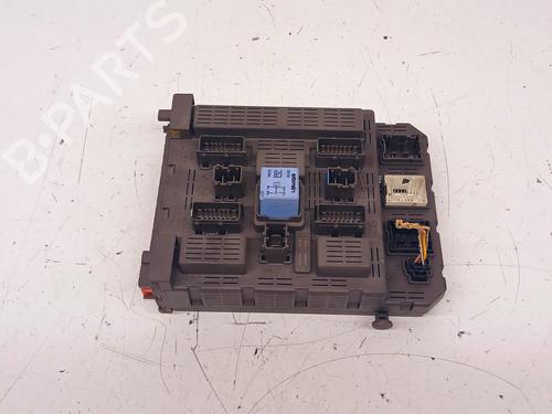 Used Fuse box PEUGEOT 607 (9D, 9U) 2.2 HDi (133 hp) 27238468