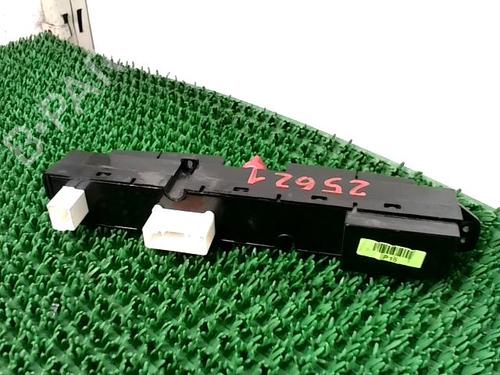 Przełącznik świateł awaryjnych KIA CEE'D Hatchback (ED) 1.6 CRDi 115 | BP30500087I22