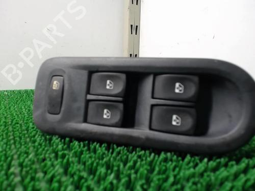 Switch RENAULT CLIO III (BR0/1, CR0/1) 1.6 16V (BR05, BR0B, BR0Y, BR15, BR1J, BR1M, BR1Y, CR0B,... | BP22082721I30 