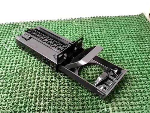 Used Cup/Object holder Cup/Object holder RENAULT MASTER III Van (FV) 2.3 dCi 135 FWD (FV0N, FV08, FV06, FV00, FV1S) (136 hp) 22093094 22093094