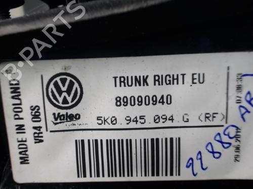 Right tailgate light VW GOLF VI (5K1) 1.6 TDI | BP22086380C80 
