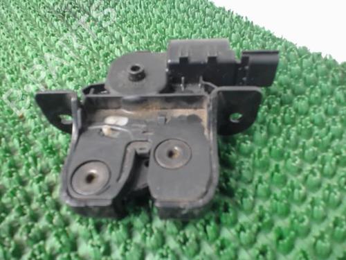 Used Tailgate lock RENAULT MEGANE III Grandtour (KZ0/1) 1.5 dCi (KZ0C, KZ1A) (90 hp) 22087885