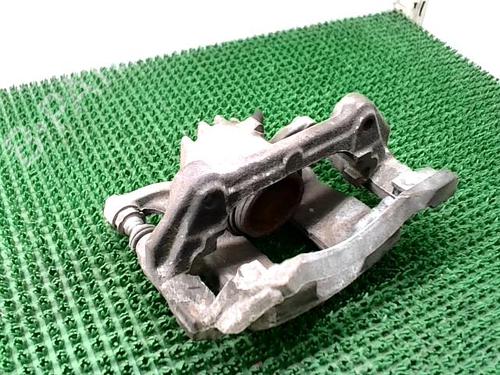 Used Right front brake caliper RENAULT TRAFIC III Van (FG_) 1.6 dCi 95 (FGMJ, FGMR) (95 hp) 30051962
