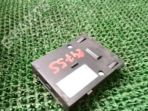 card-reader-renault-megane-iii-hatchback-bz01_-b3_-2008-27685624 main image