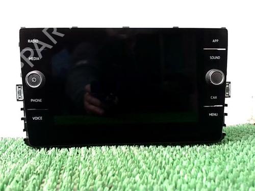 Used Display monitor VW POLO VI (AW1, BZ1, AE1) 1.0 TSI (95 hp) 29901024